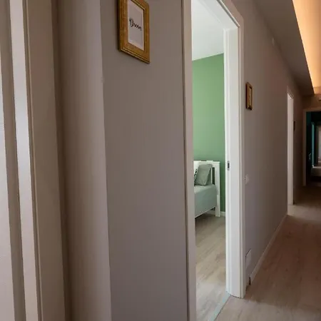 Family & Friends Apartment Padova